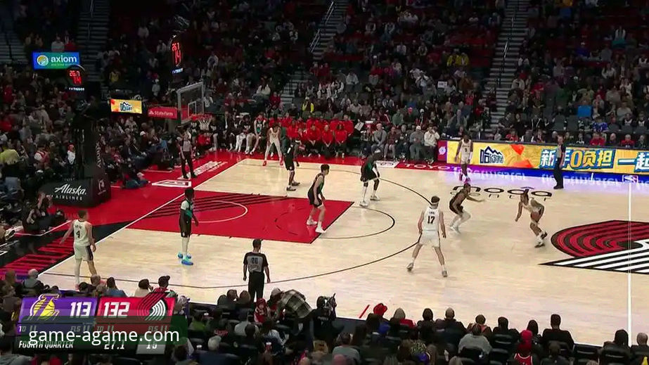 一场进攻盛宴的沉浸式体验报告：湖人vs步行者深度解析